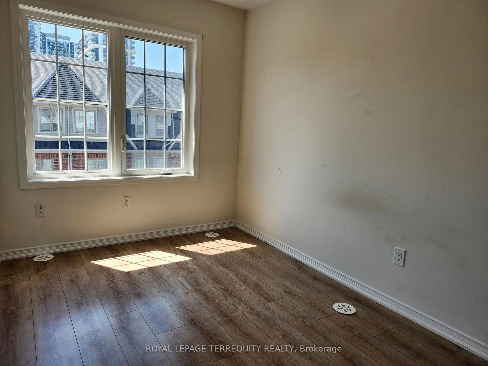 2551 Barbarolli Path • #115 • Oshawa, ON photo 18