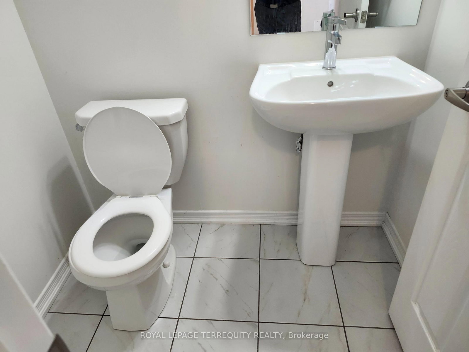 2551 Barbarolli Path • #115 • Oshawa, ON photo 25