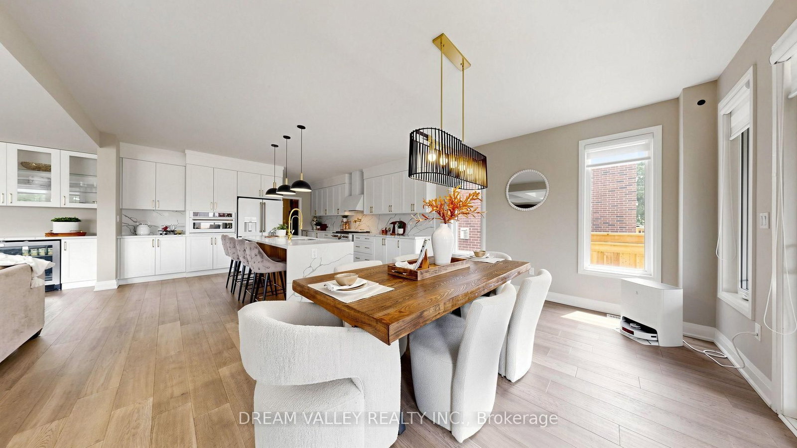 224 Severn Street • Oshawa, ON photo 22