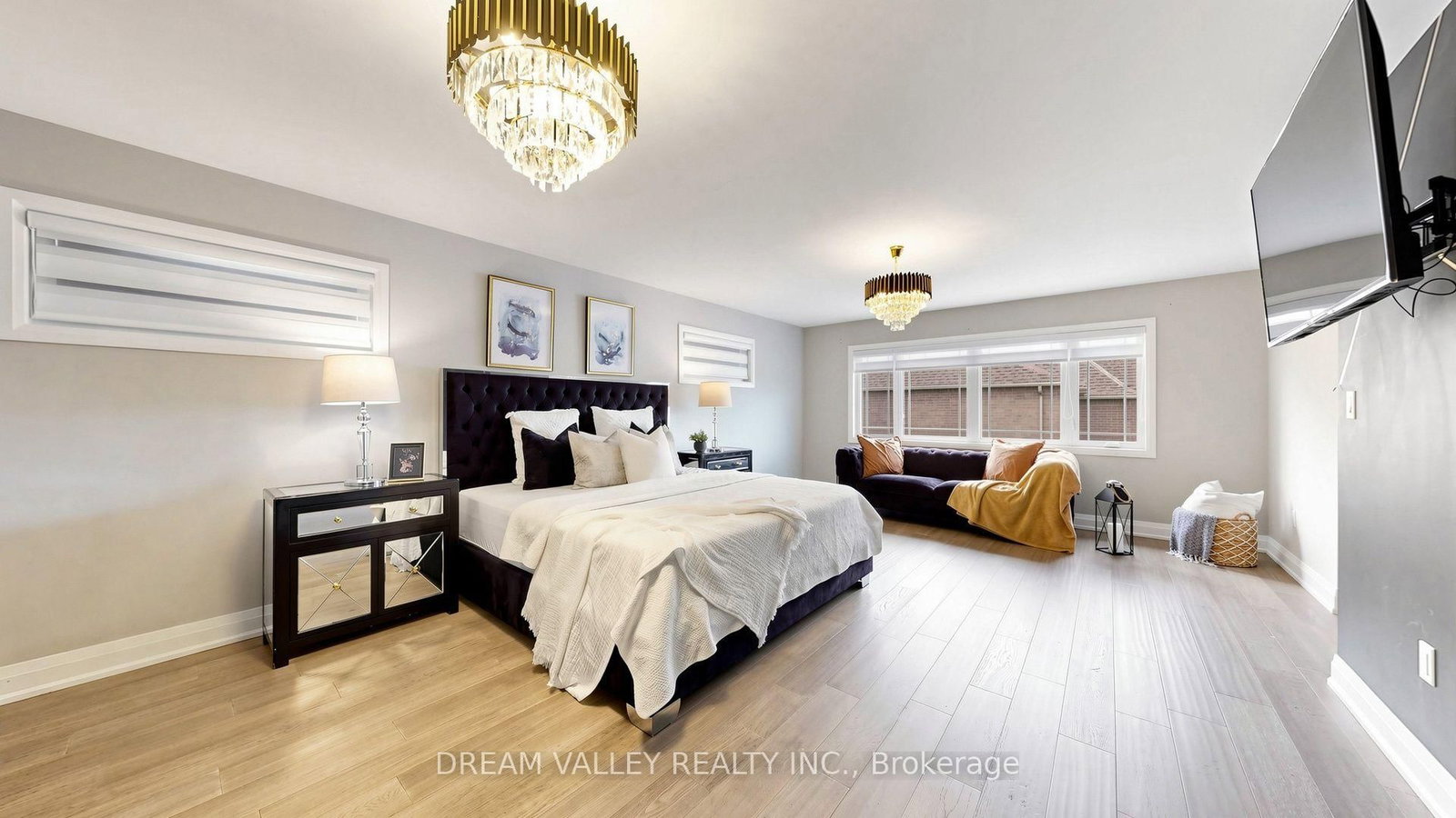 224 Severn Street • Oshawa, ON photo 29