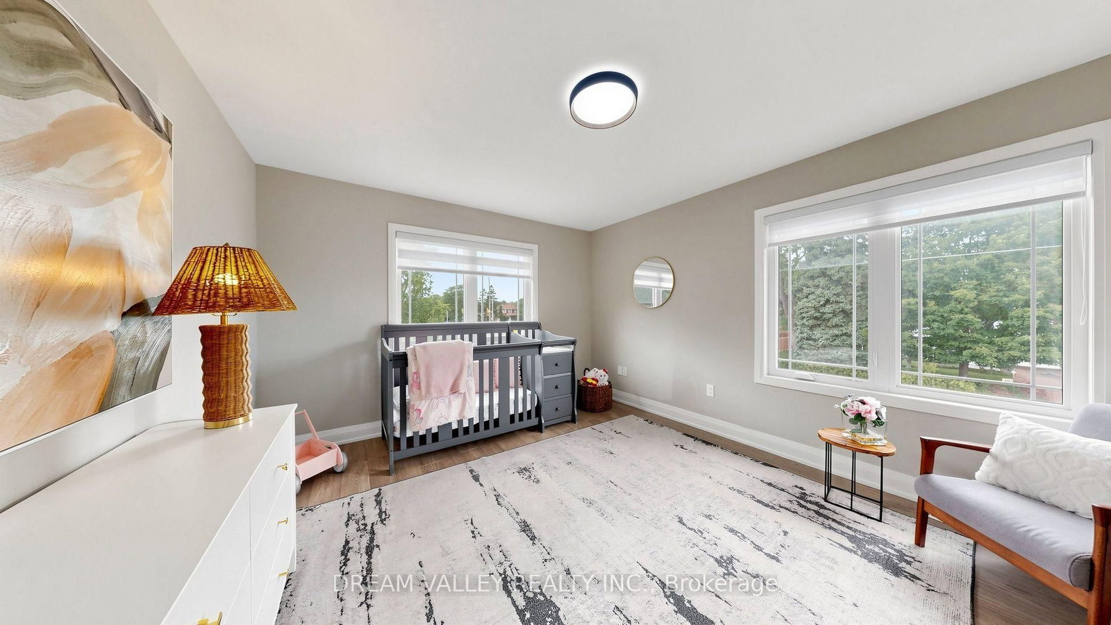 224 Severn Street • Oshawa, ON photo 38