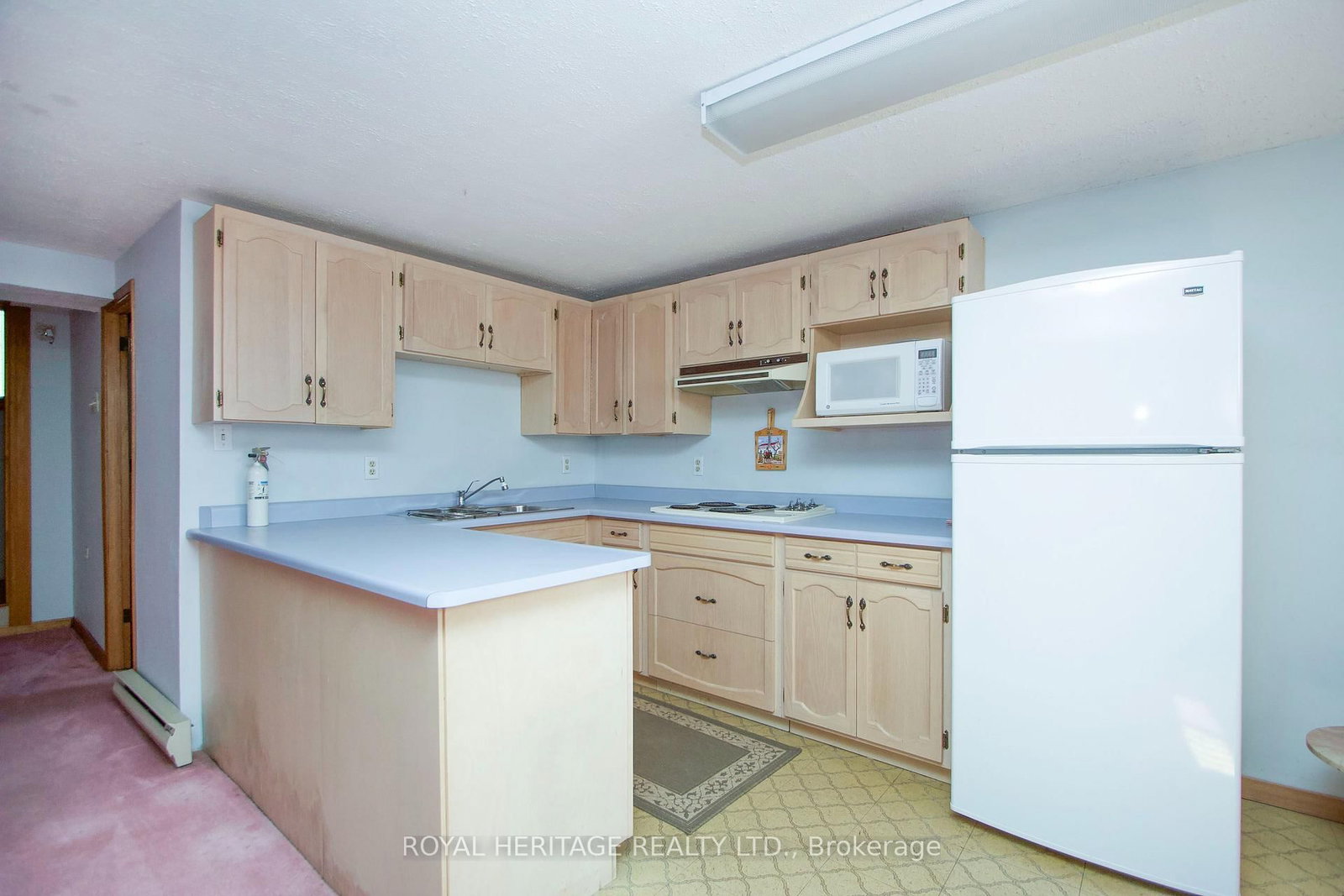 718 Annes Street • Whitby, ON photo 19