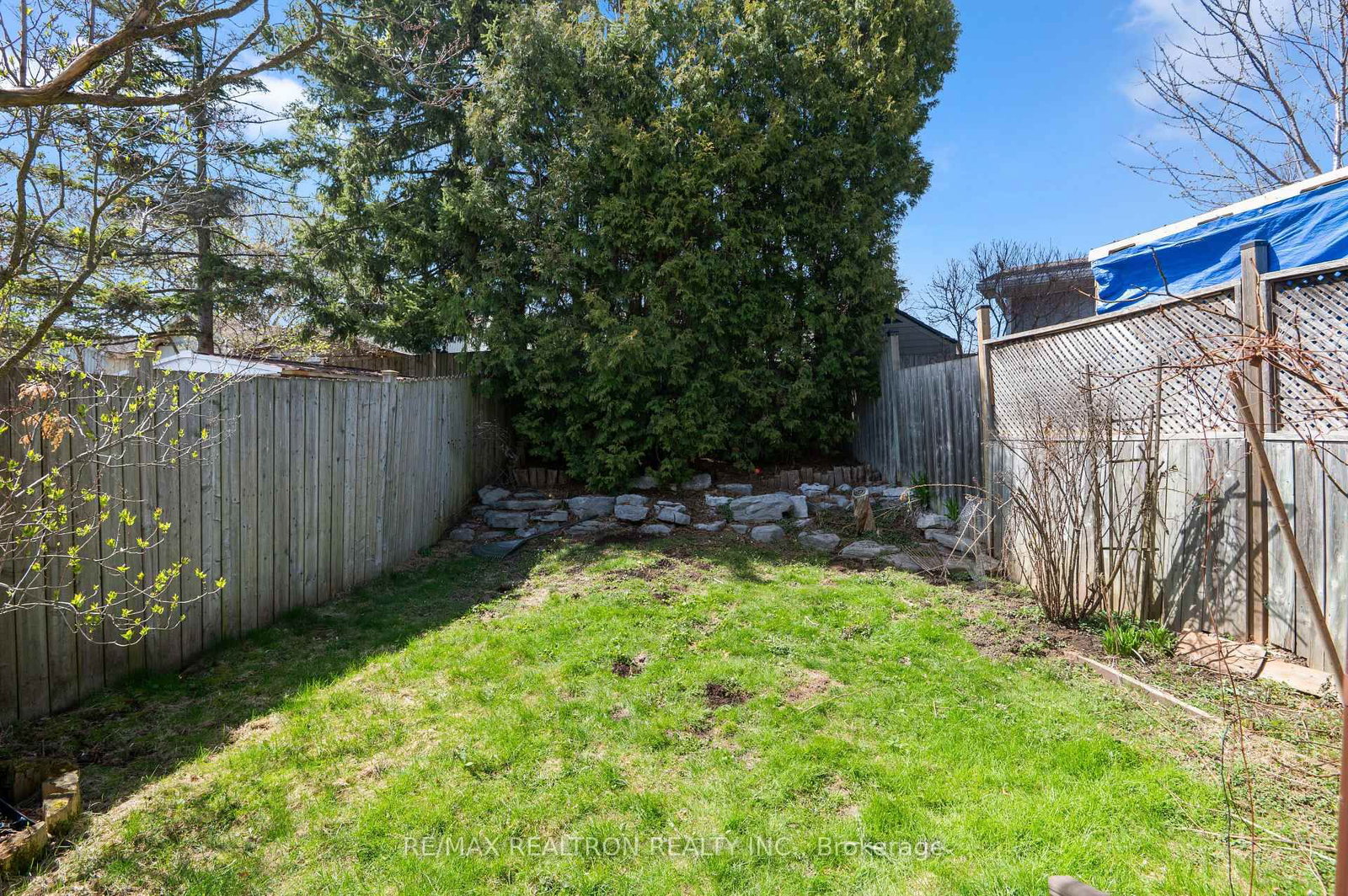 528 Gaylord Drive • Oshawa, ON photo 34