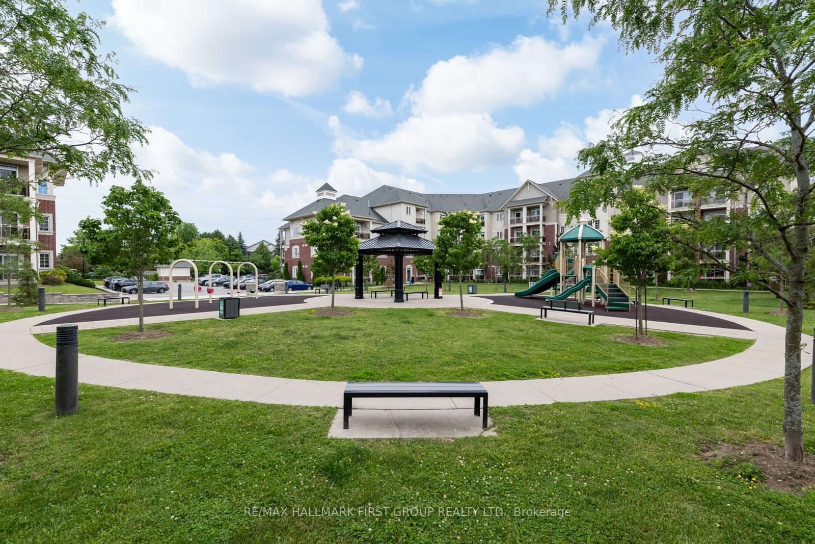 80 Aspen Springs Drive • #113 • Clarington, ON photo 35