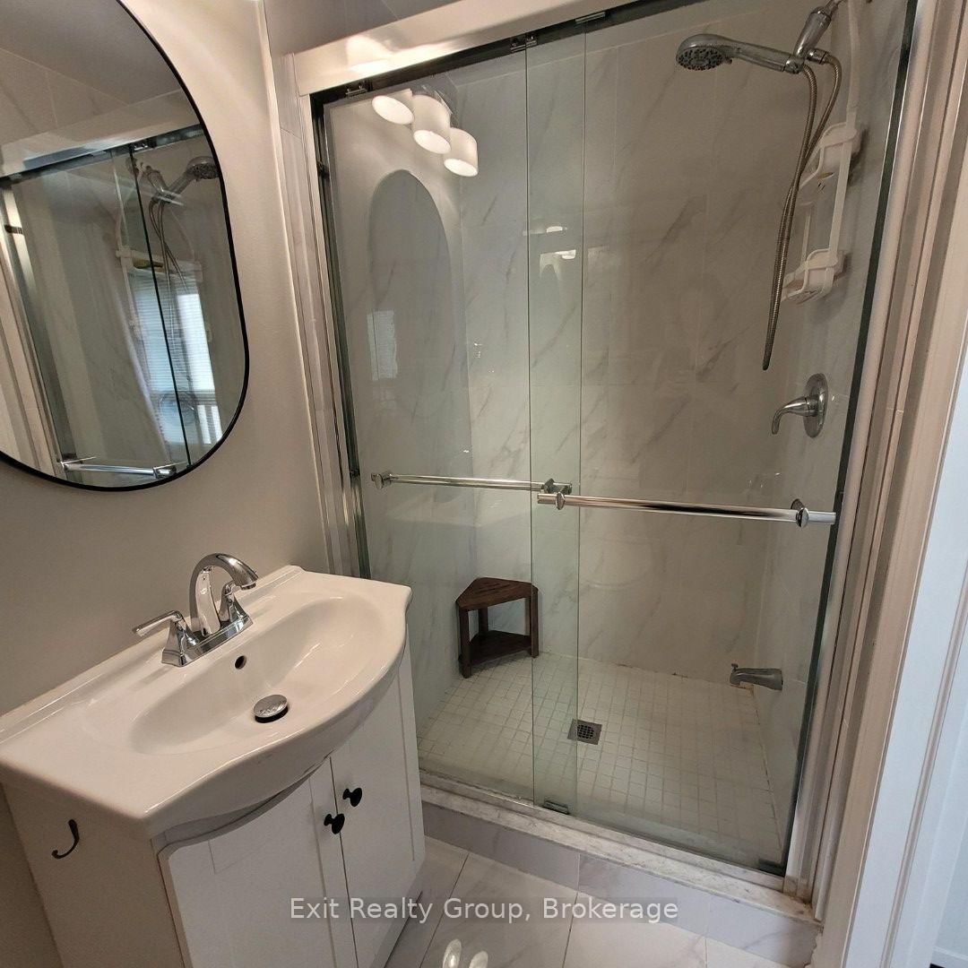 100 Arlington Avenue • Oshawa, ON photo 25