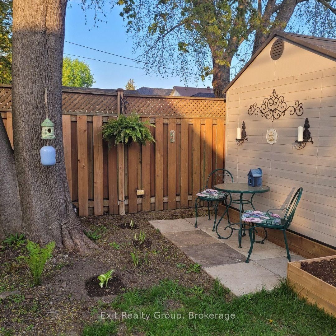 100 Arlington Avenue • Oshawa, ON photo 36