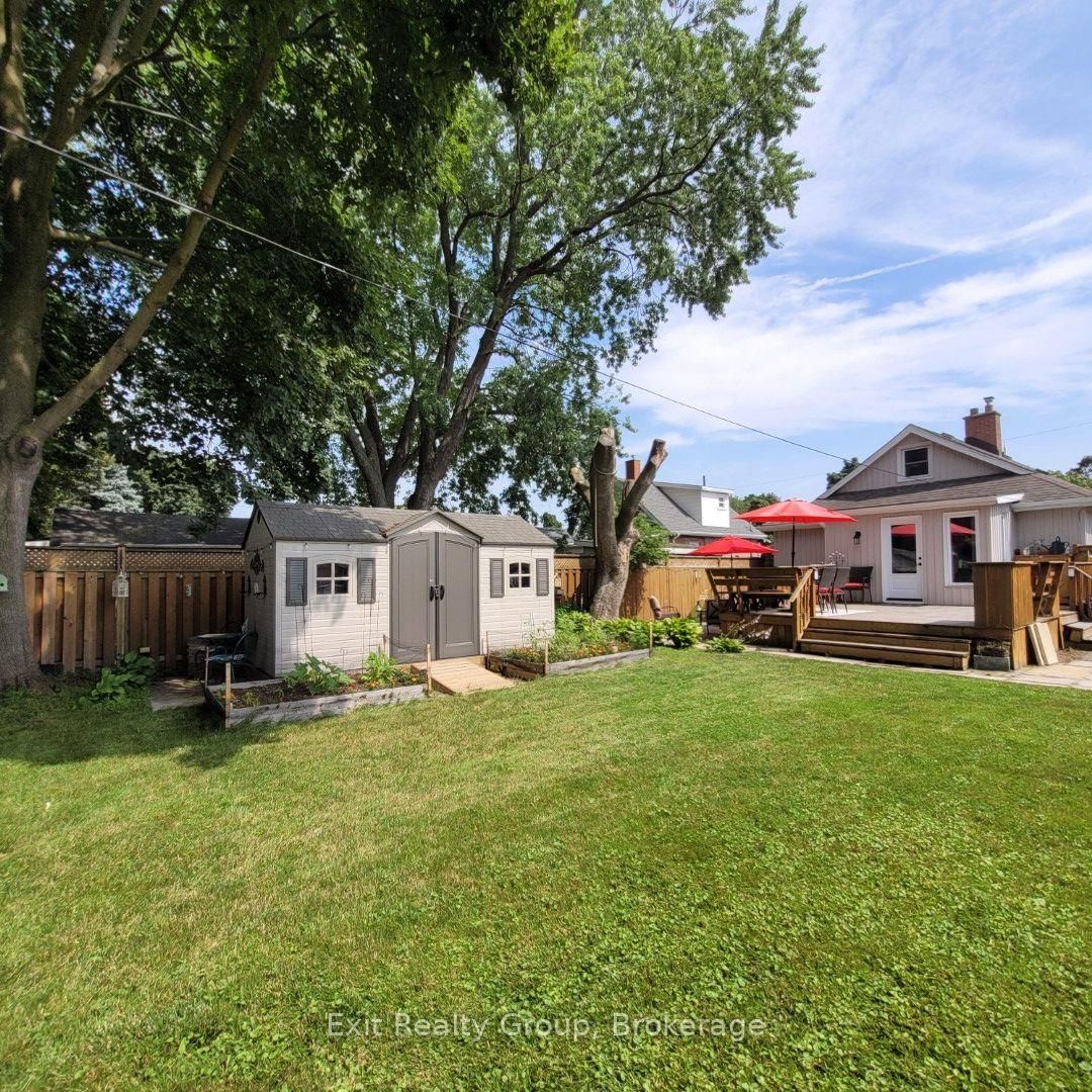 100 Arlington Avenue • Oshawa, ON photo 38