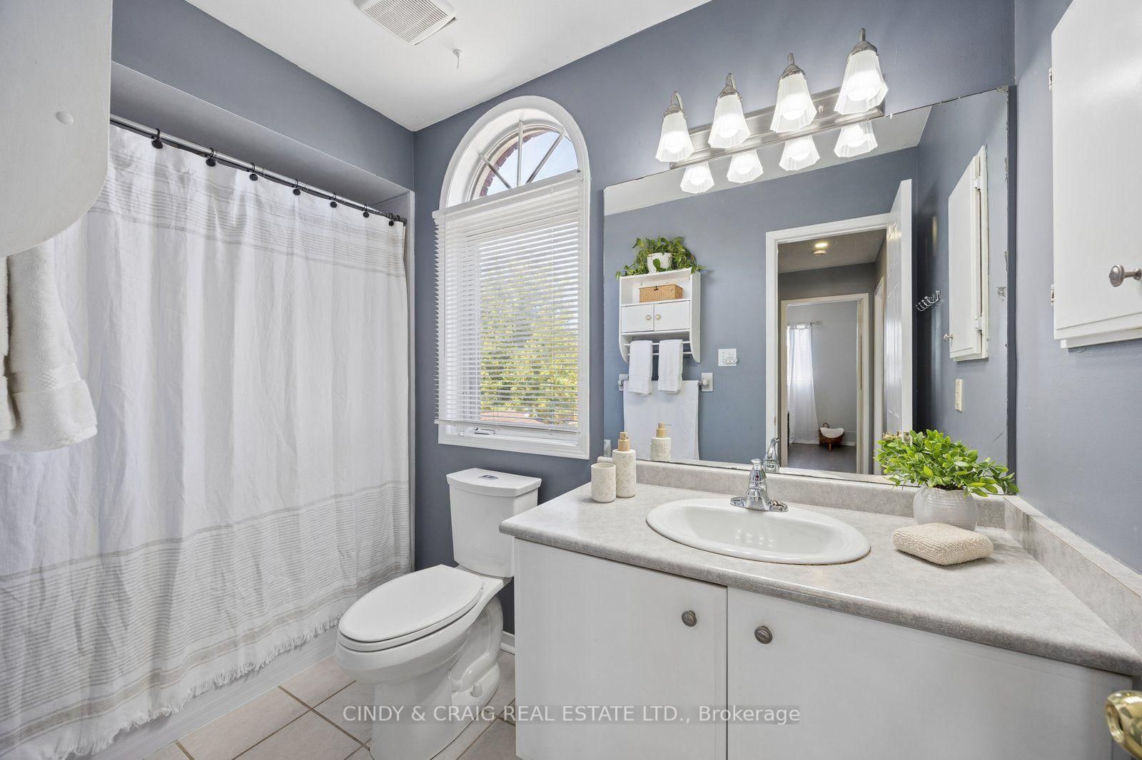 25 John Walter Crescent • Clarington, ON photo 13