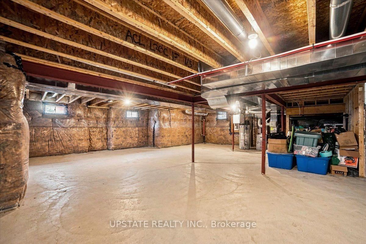 18 Blenheim Circle • Whitby, ON photo 42