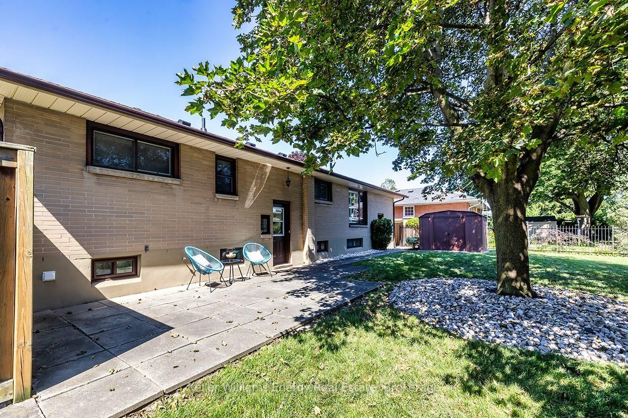 403 Rossmount Avenue • Oshawa, ON photo 39