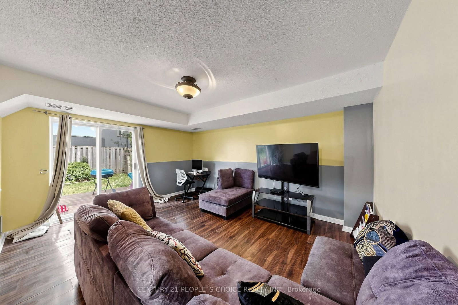 33 Aspen Park Way • #15 • Whitby, ON photo 22