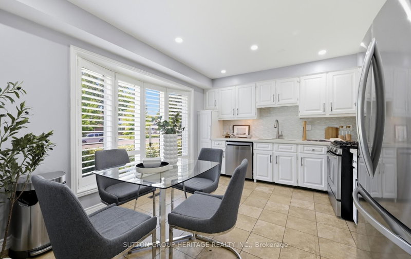 1209 Cherrydown Drive