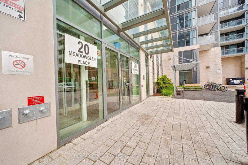 633 - 20 Meadowglen Place