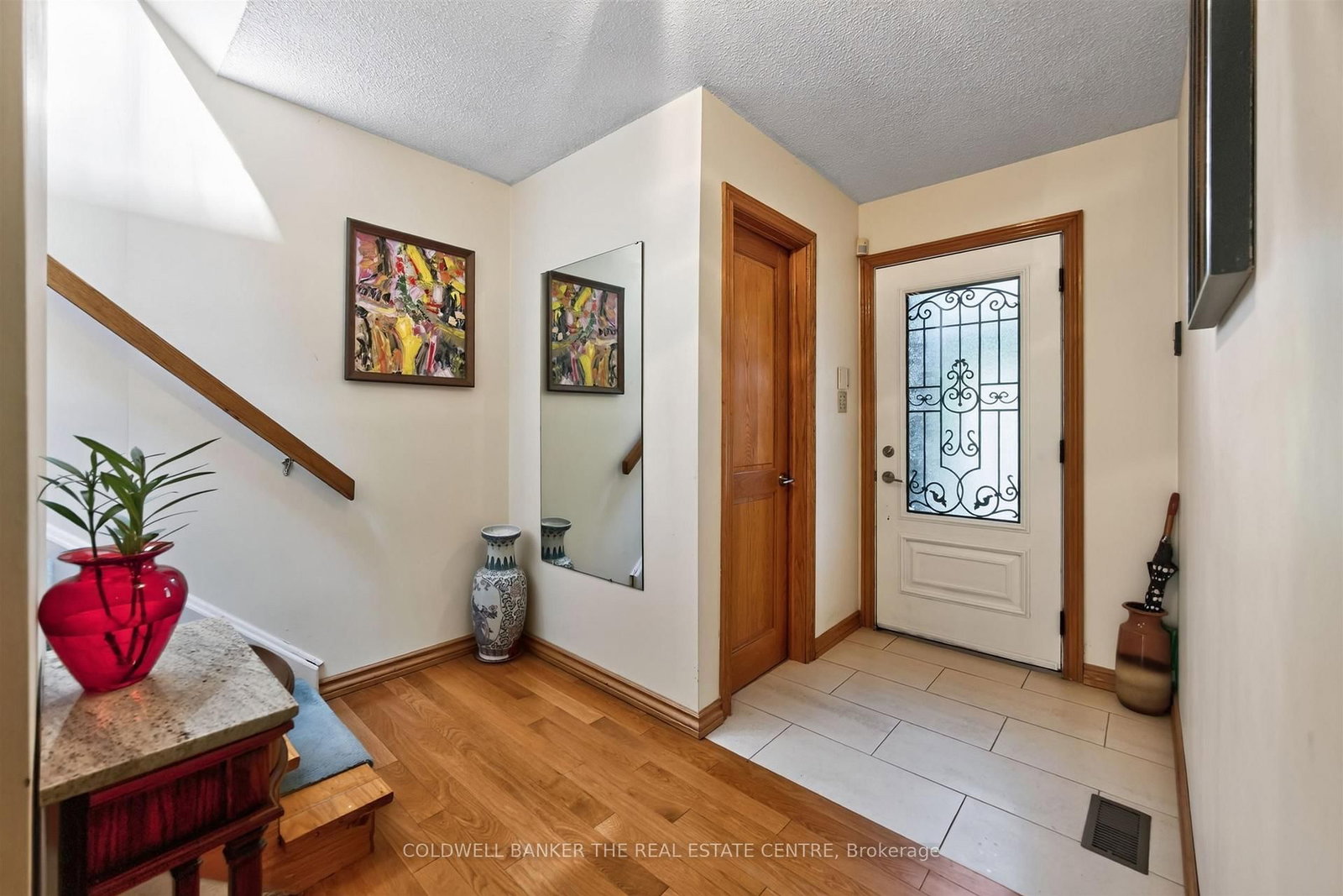 15 Craiglee Drive • Toronto, ON photo 5