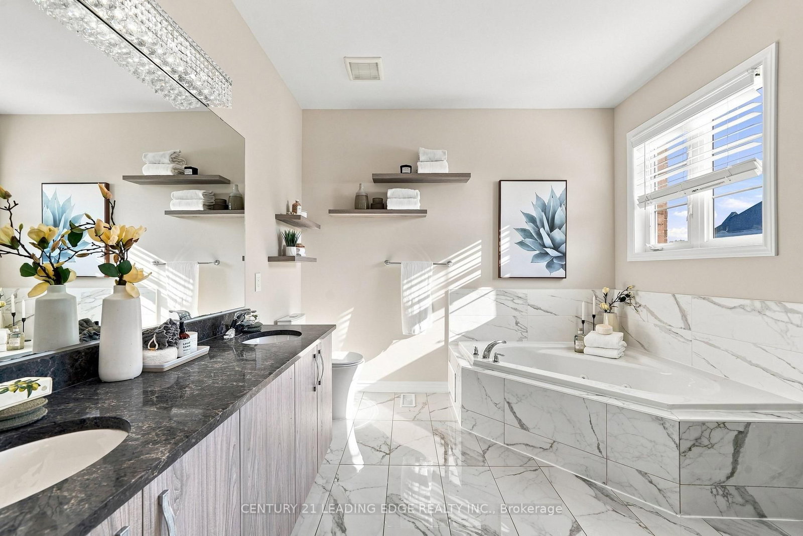 42 Workmens Circle • Ajax, ON photo 33
