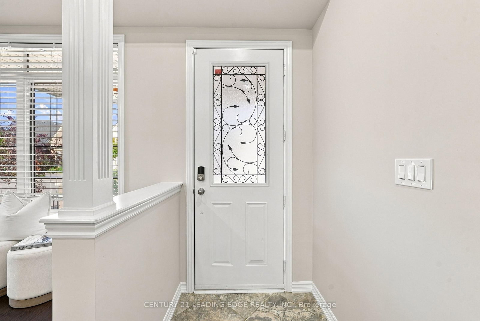 42 Workmens Circle • Ajax, ON photo 6