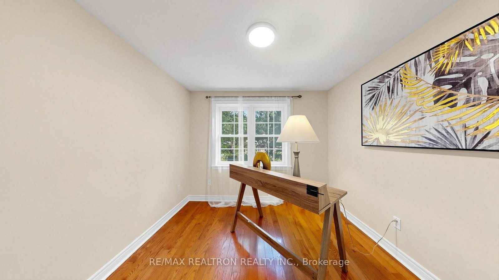 229 CHARTLAND Boulevard S • Toronto, ON photo 25