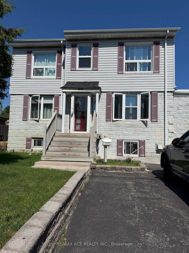 2nd Floor - 983 Victoria Park Avenue