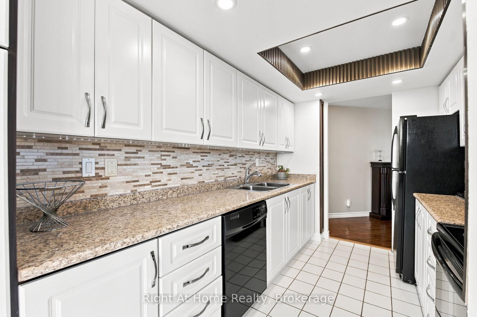11753 Sheppard Avenue E • #1215 • Toronto, ON photo 18
