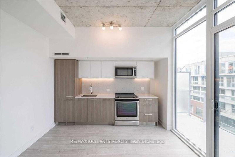 920 - 15 Baseball Place