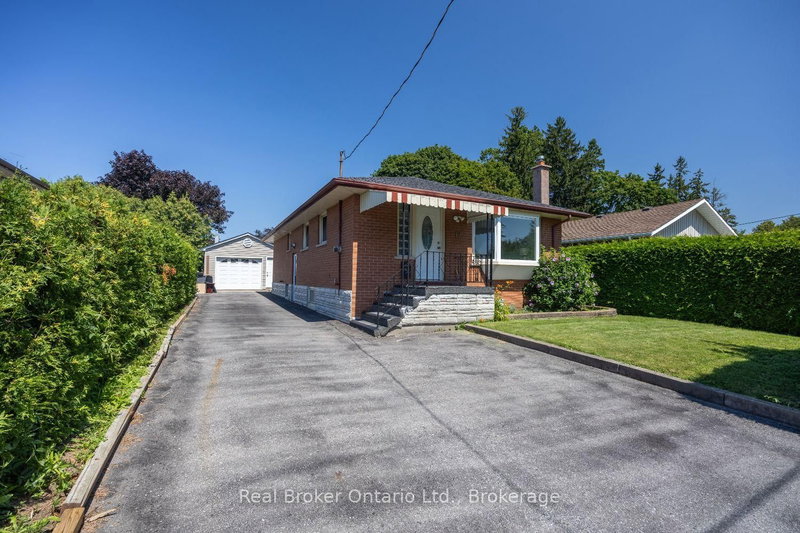 12 Sunset Road