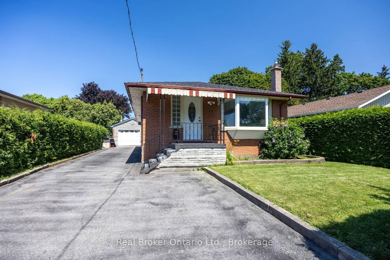 12 Sunset Road
