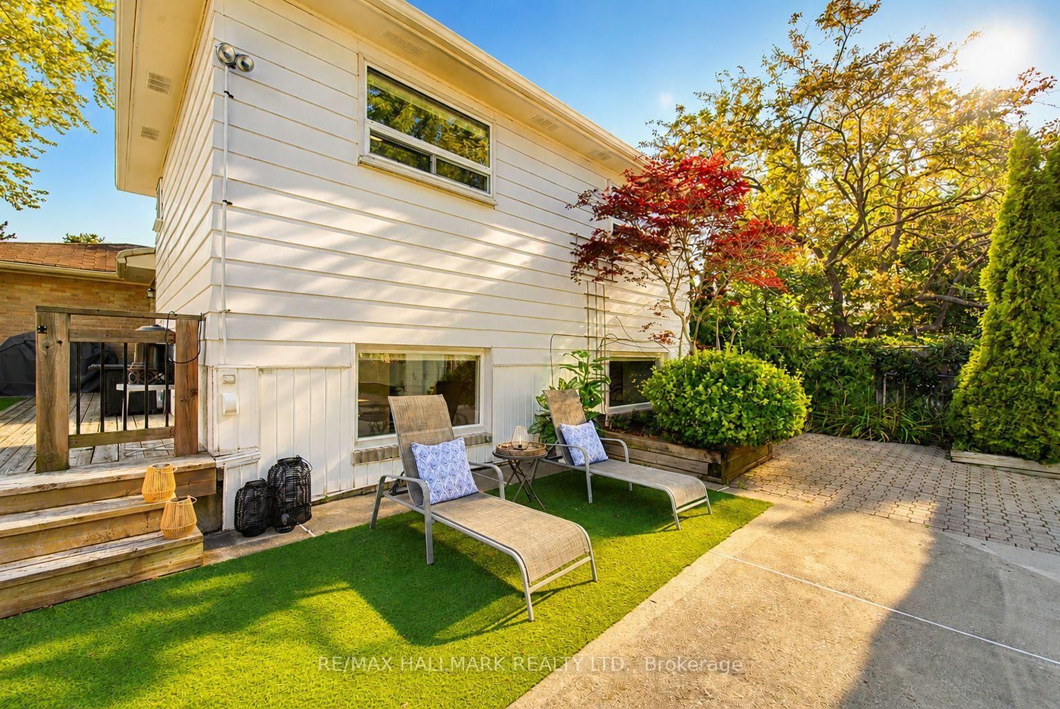 117 Clappison Boulevard • Toronto, ON photo 25
