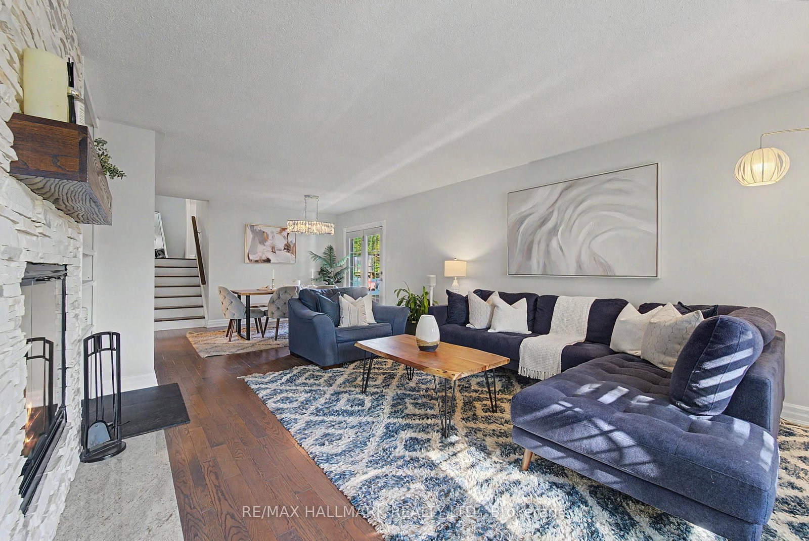 117 Clappison Boulevard • Toronto, ON photo 5