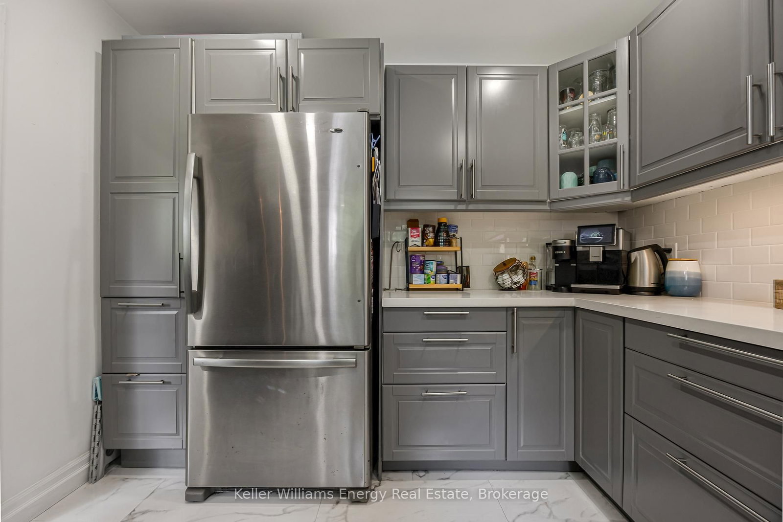 405 Bernhard Crescent • Oshawa, ON photo 15