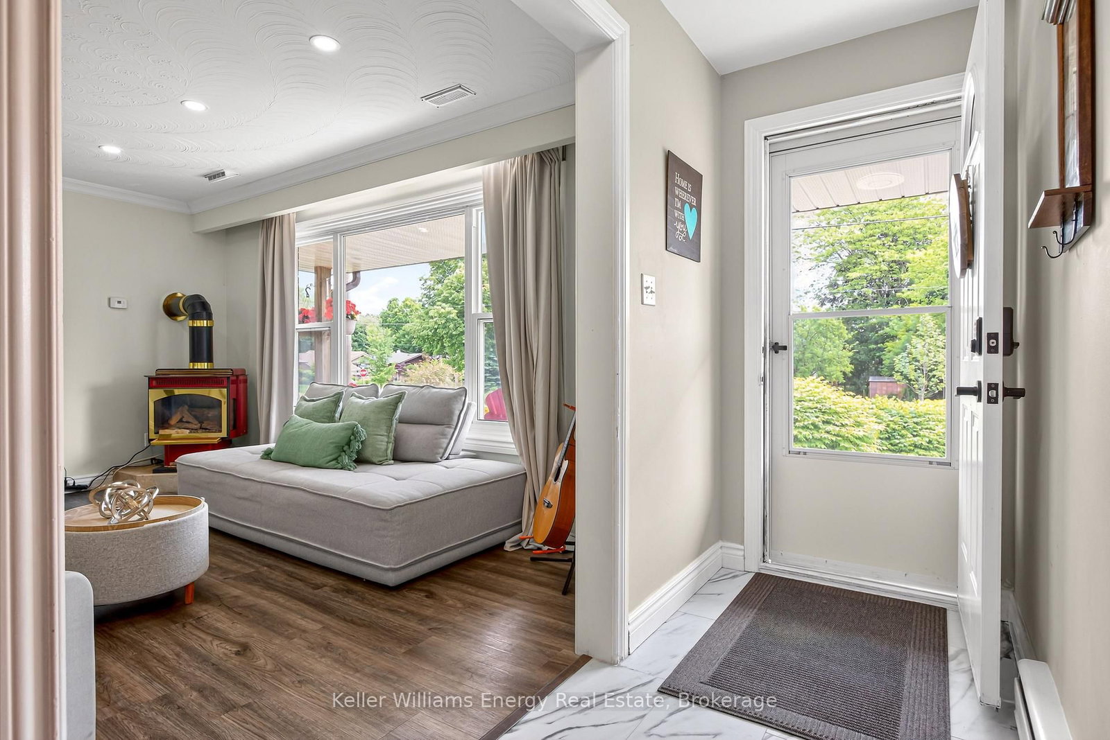 405 Bernhard Crescent • Oshawa, ON photo 7