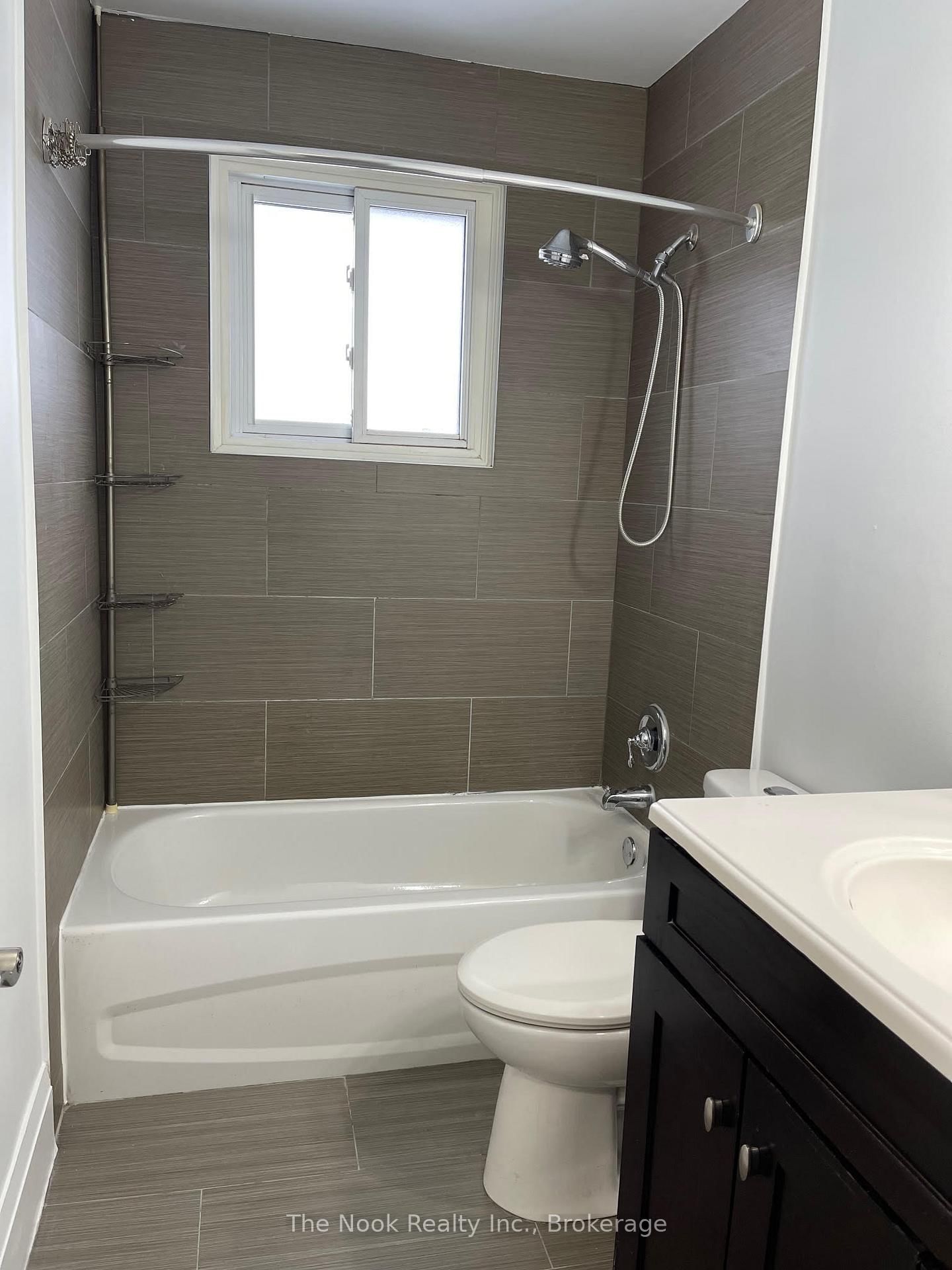 1321 Cedar Street • Oshawa, ON photo 4
