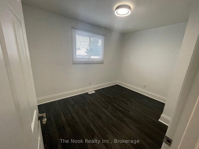 1321 Cedar Street • Oshawa, ON photo 7