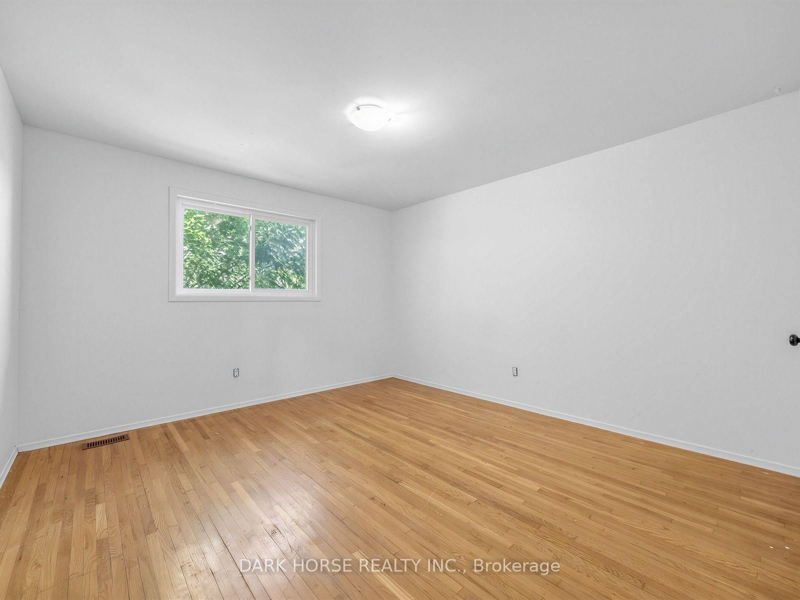 347 Annapolis Avenue • Oshawa, ON photo 19