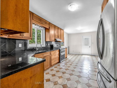 347 Annapolis Avenue • Oshawa, ON photo 8