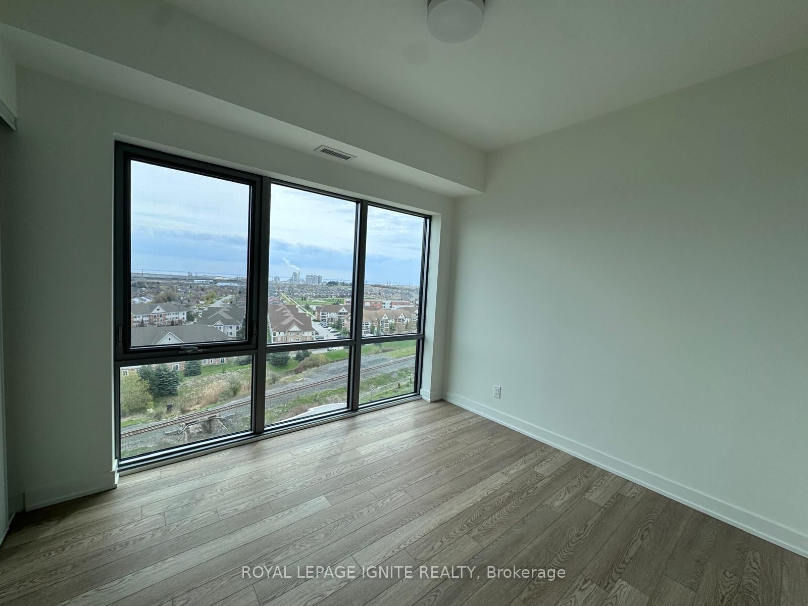 51 Clarington Boulevard • #1124 • Clarington, ON photo 12