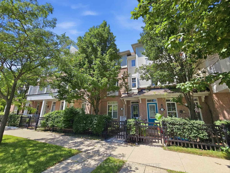 112 Harbourside Drive