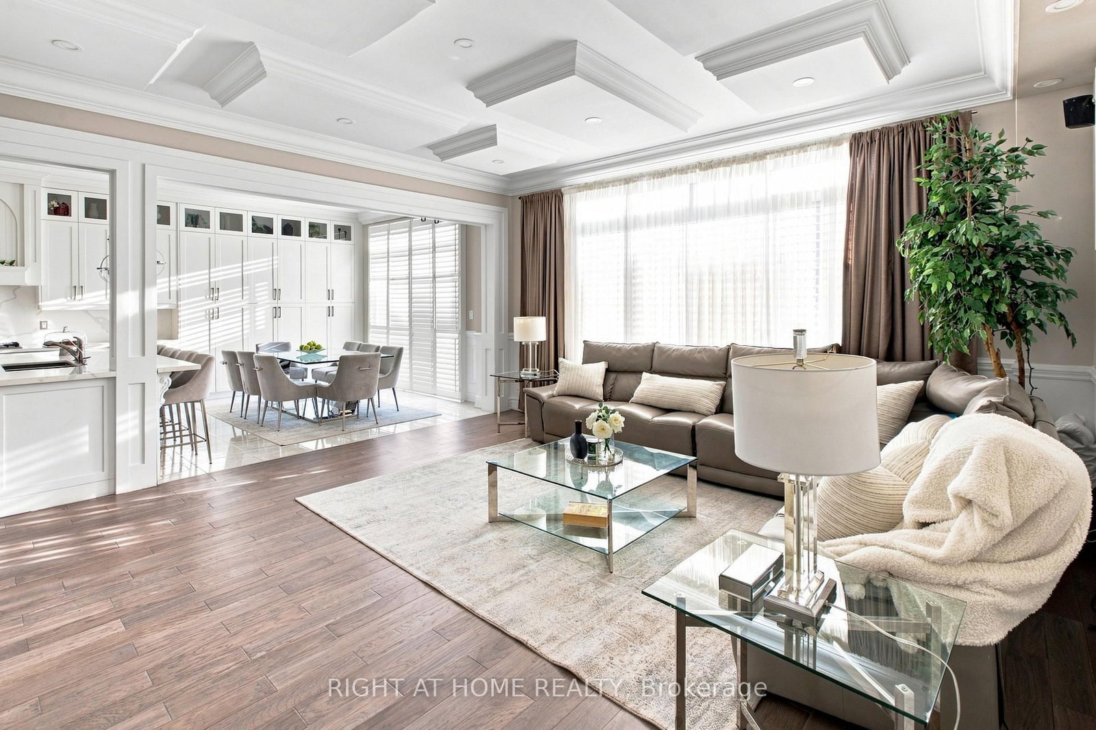 2349 Dress Circle Crescent • Oshawa, ON photo 18