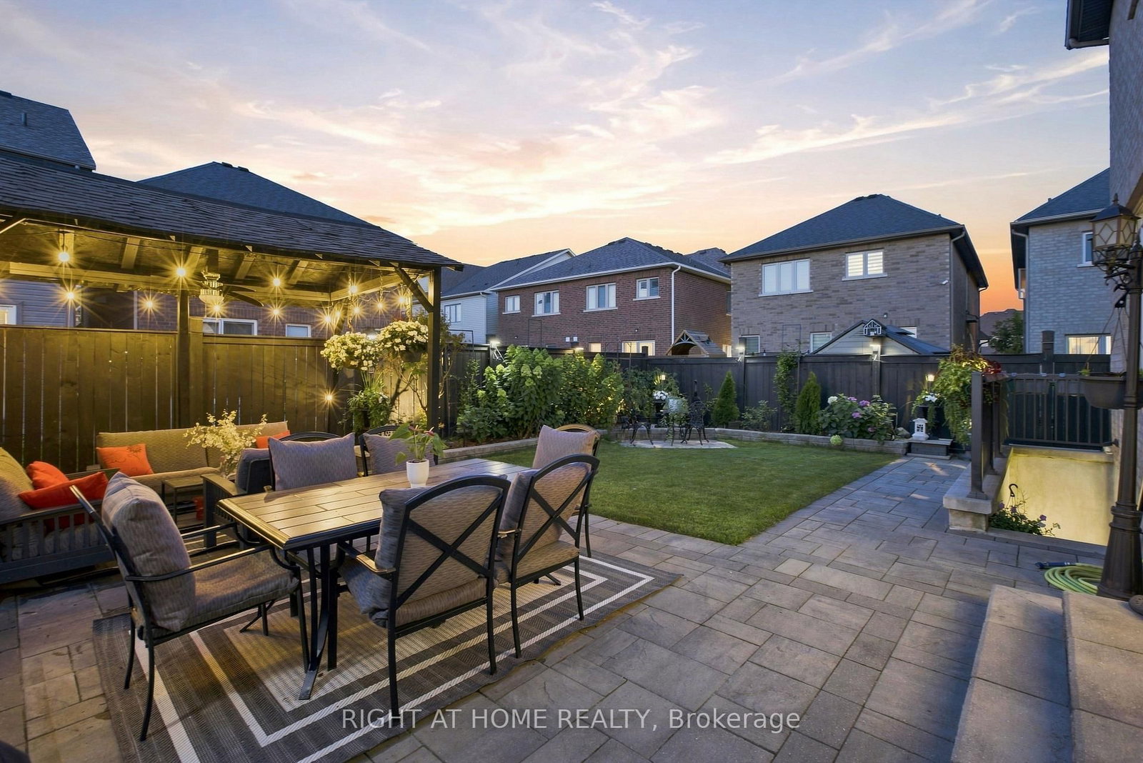 2349 Dress Circle Crescent • Oshawa, ON photo 50