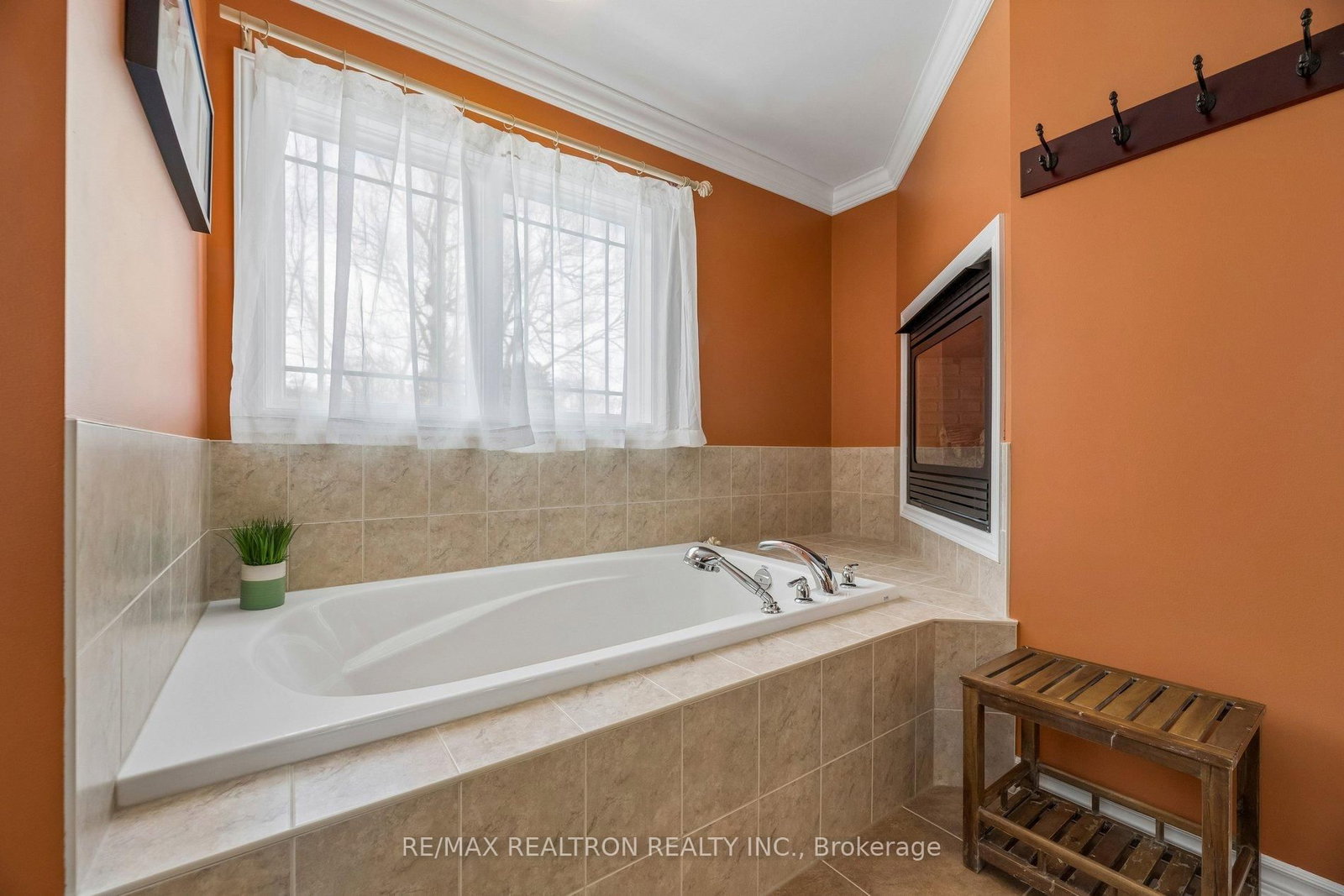 12 Promenade Drive • Whitby, ON photo 21