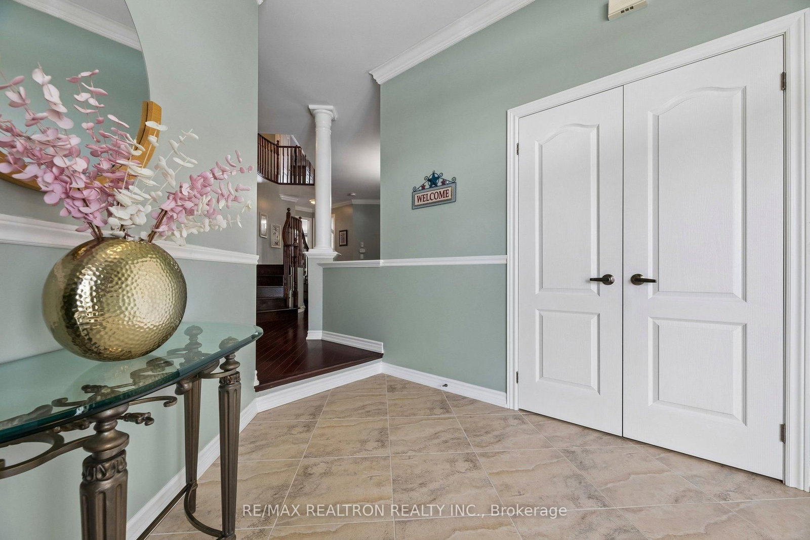 12 Promenade Drive • Whitby, ON photo 4