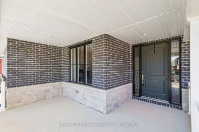 55 Harry Lee Crescent • Clarington, ON photo 3