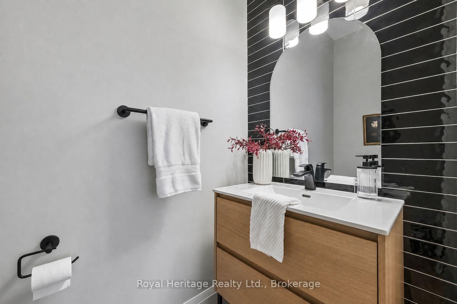 55 Harry Lee Crescent • Clarington, ON photo 6