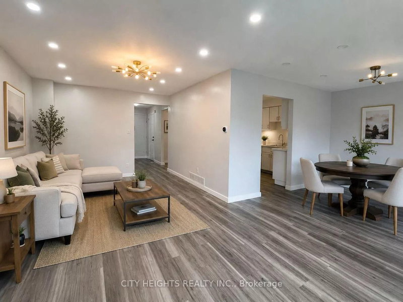 upper level - 164 Daniels Crescent
