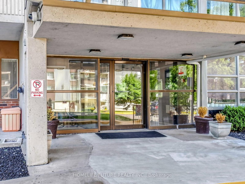 709 - 3380 Eglinton Avenue E