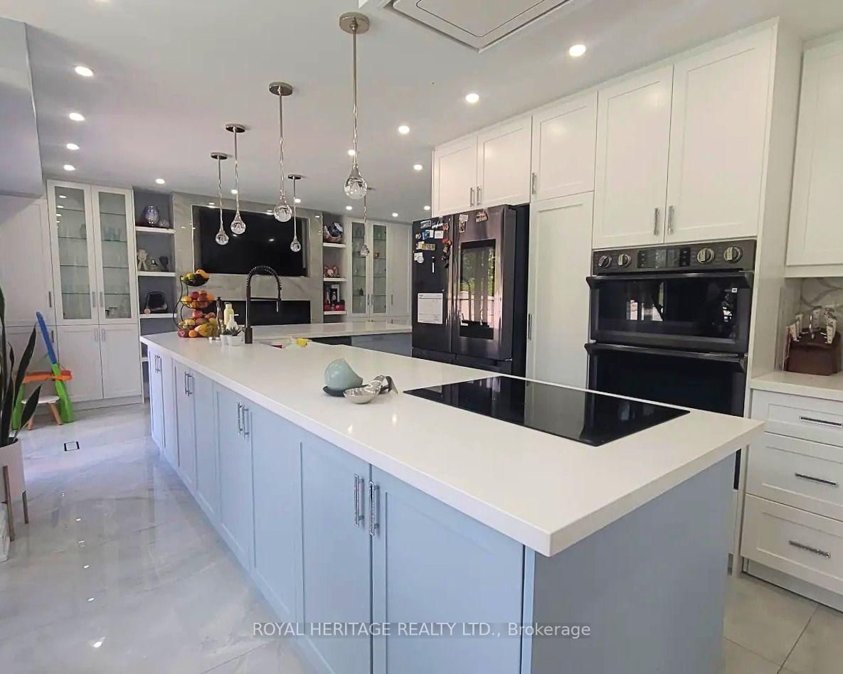 1221 Fieldstone Circle • Pickering, ON photo 11