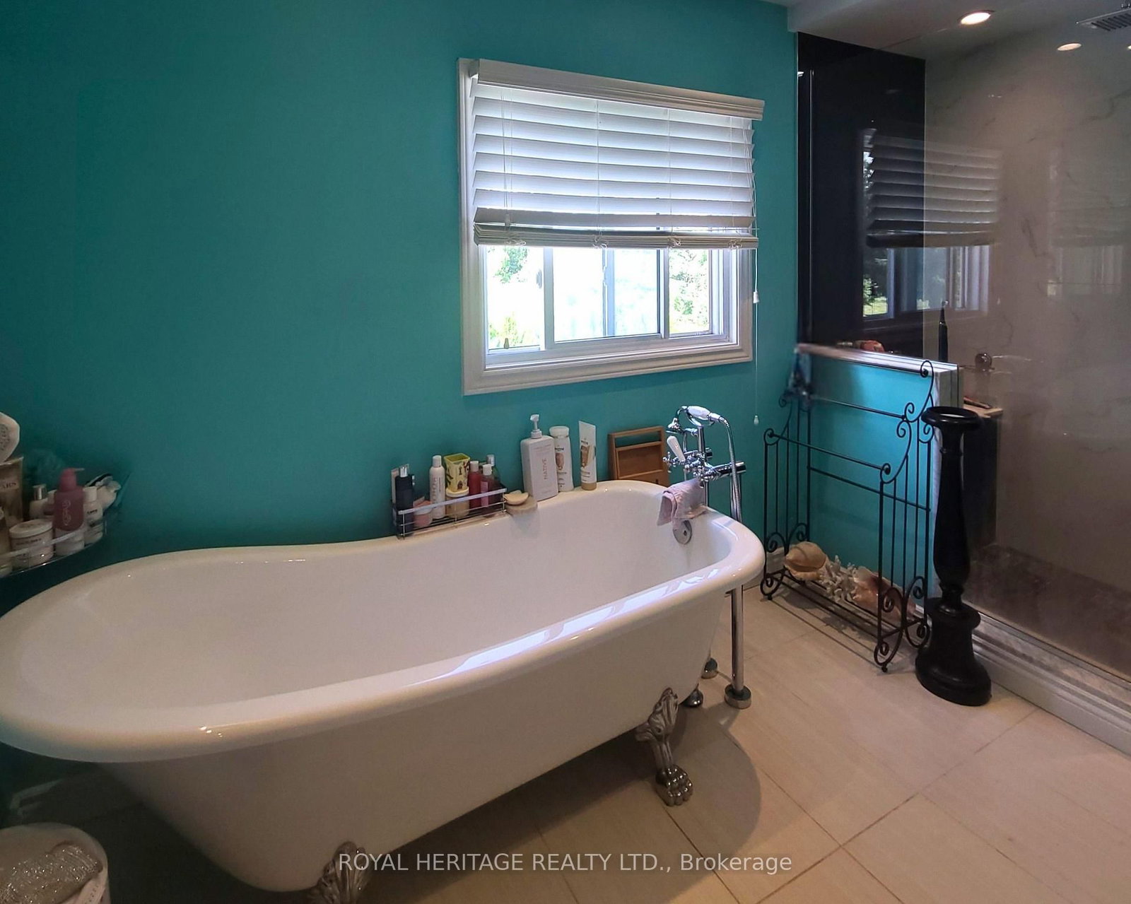 1221 Fieldstone Circle • Pickering, ON photo 21