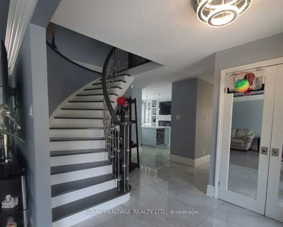 1221 Fieldstone Circle • Pickering, ON photo 4