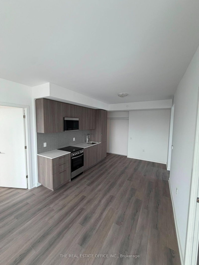 905 - 7437 Kingston Road