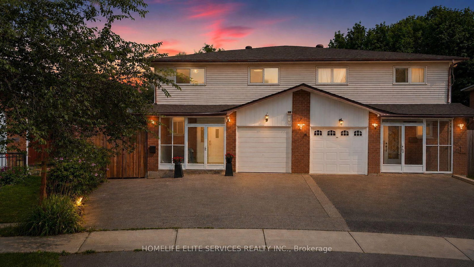 Property at 44 Greenhedges