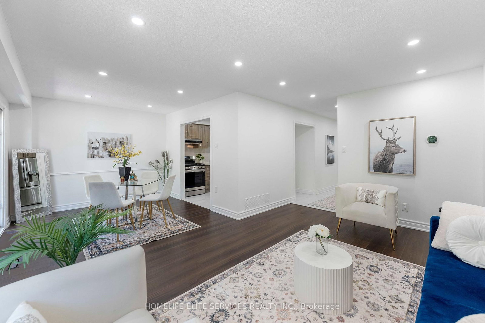 44 Greenhedges Court • Toronto, ON photo 15